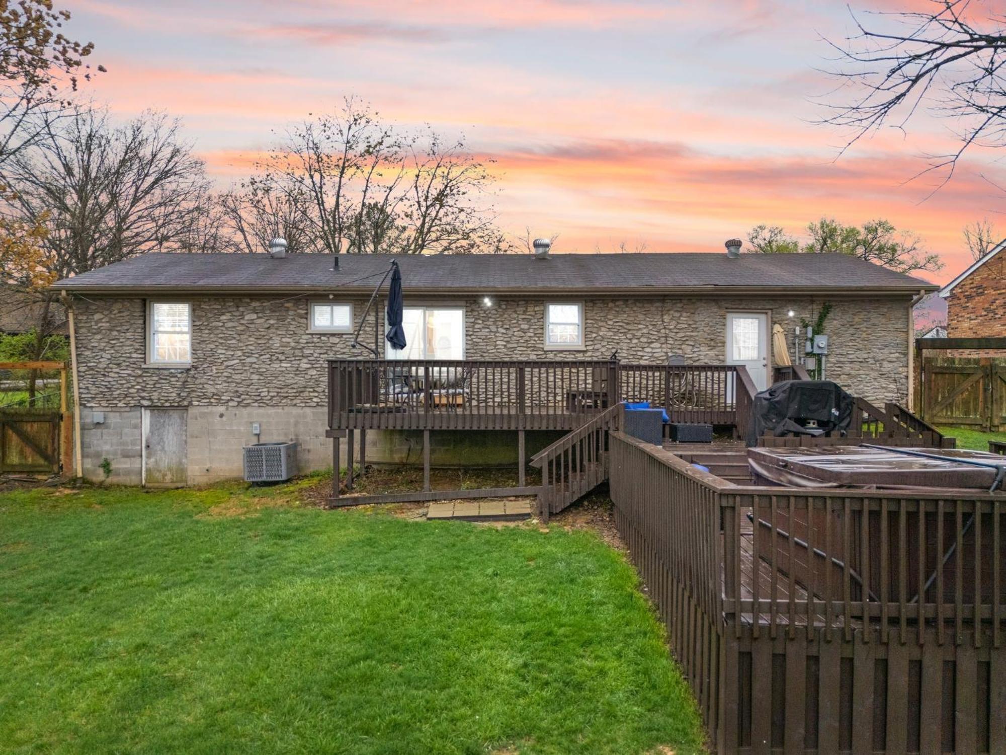 The Kentucky Bluegrass Retreat Villa Frankfort Exterior foto
